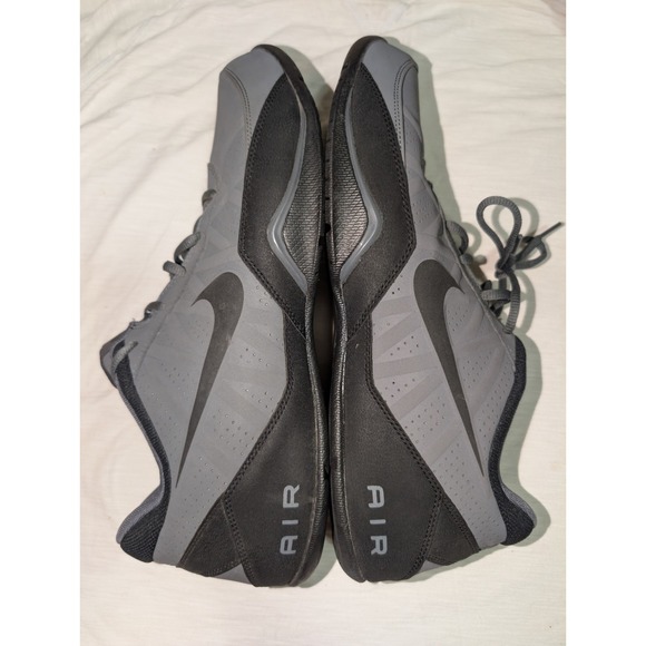 nike air ring leader